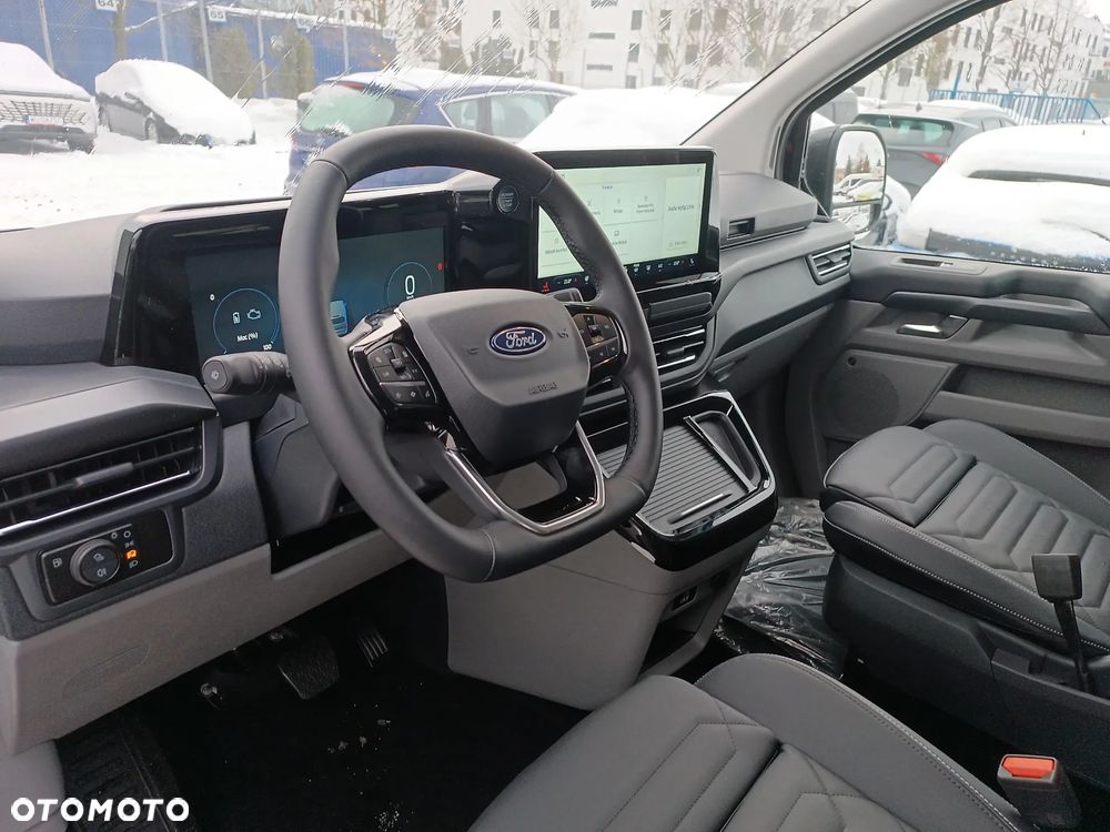 Ford Tourneo Custom 2.5 PHEV CVT 340 L2 Titanium X - 9