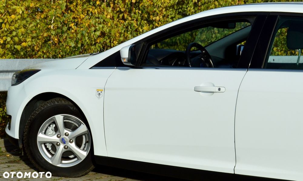 Ford Focus - 17