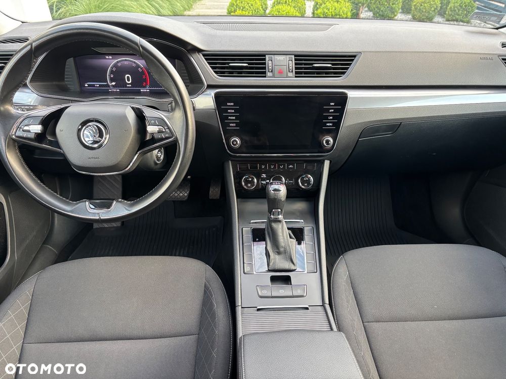 Skoda Superb - 21