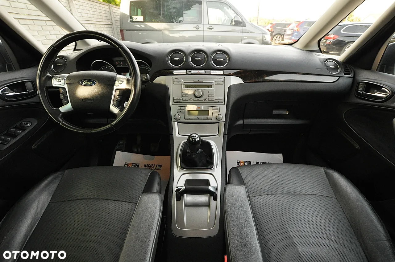 Ford Galaxy 2.0 Platinium X (Ghia) - 19