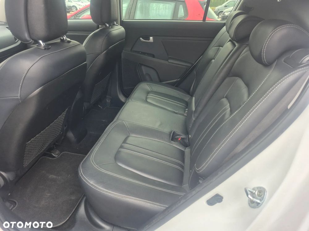 Kia Sportage - 15