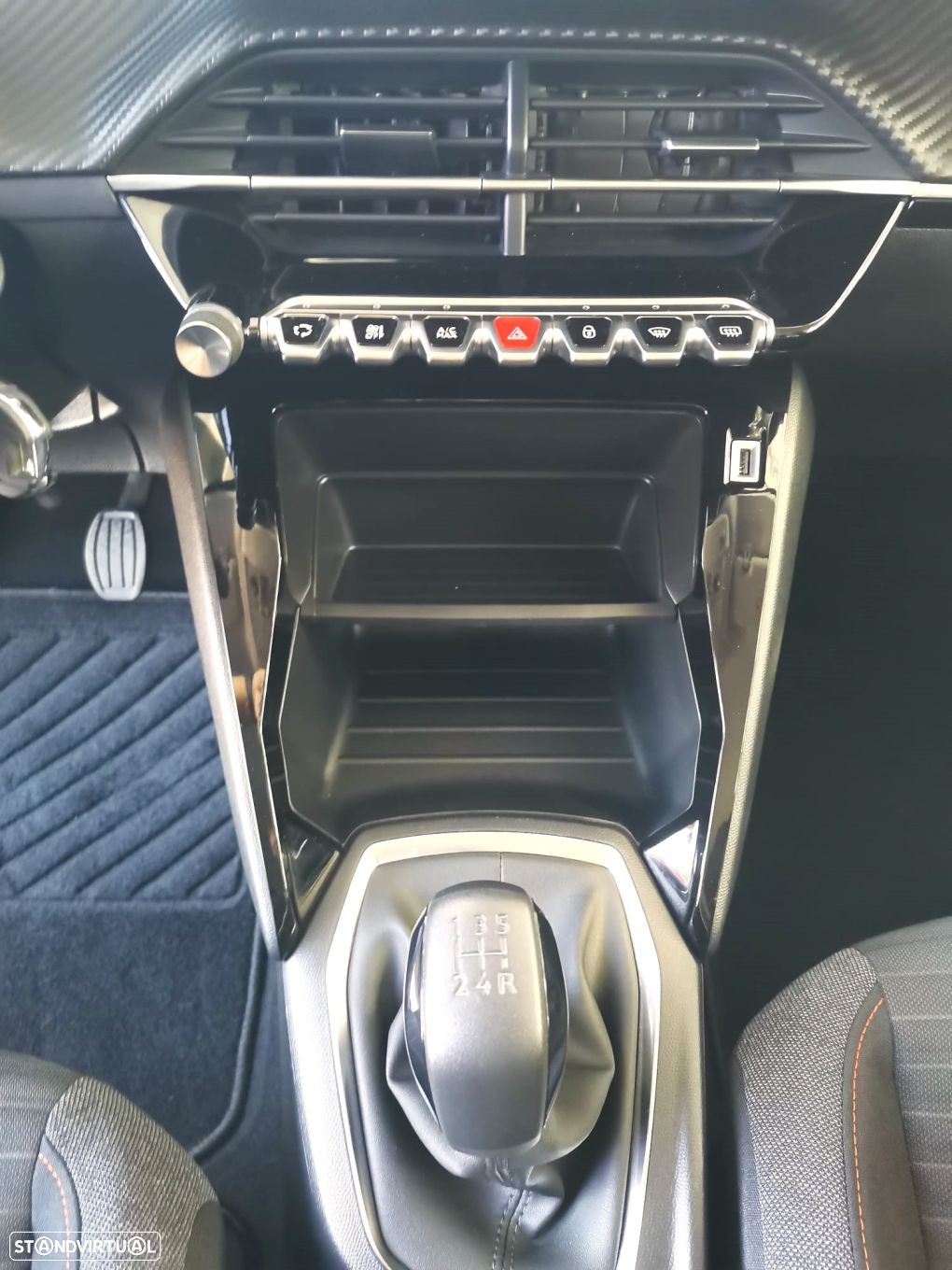 Peugeot 208 1.2 PureTech Active Pack - 25