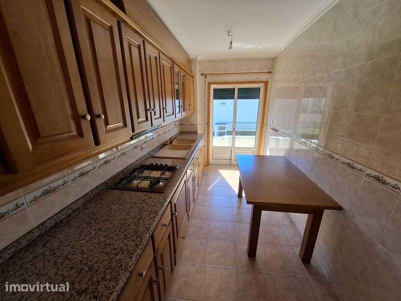 Oportunidade única, apartamento T2 Macieira de Cambra - Grande imagem: 5/11