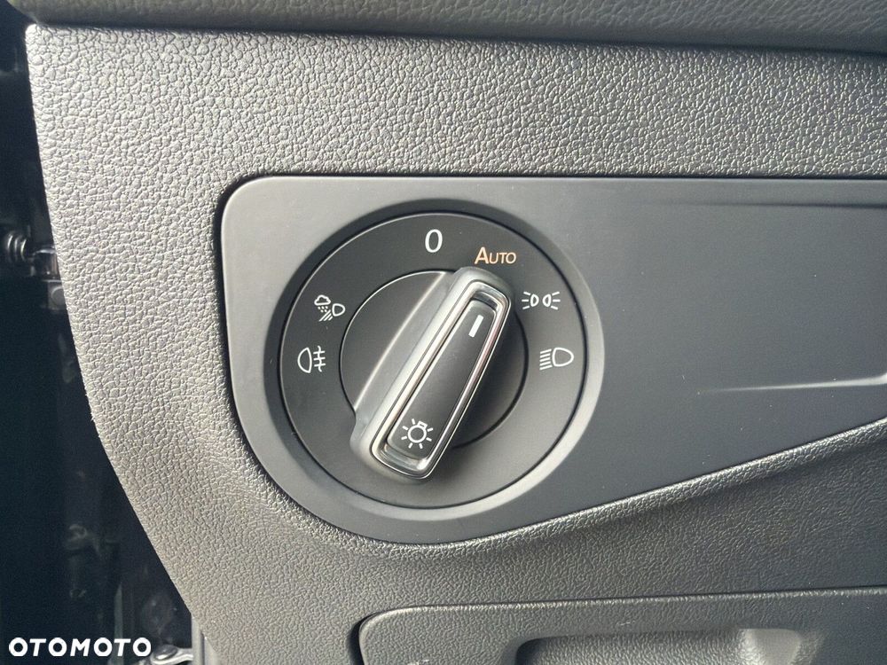 Volkswagen Tiguan - 19