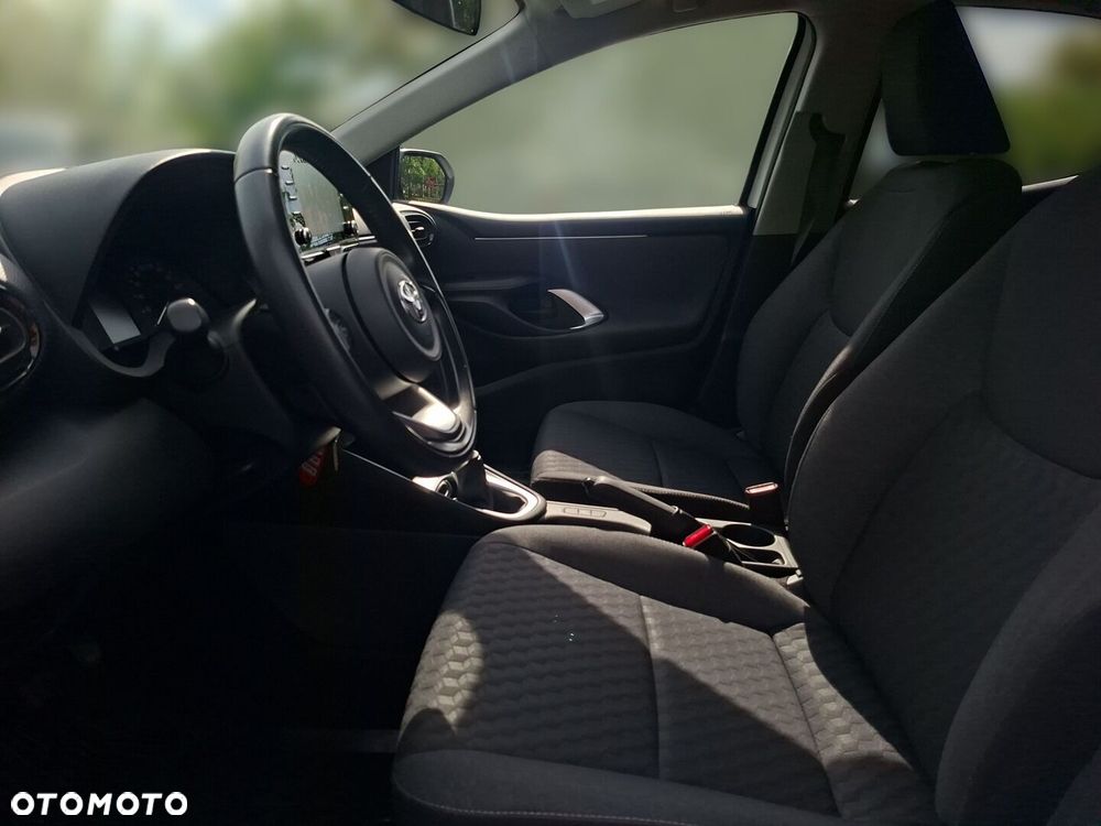 Toyota Yaris - 13