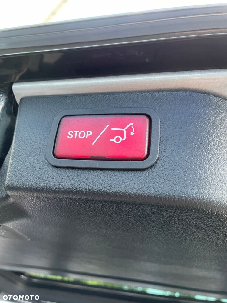 Mercedes-Benz Klasa V - 8