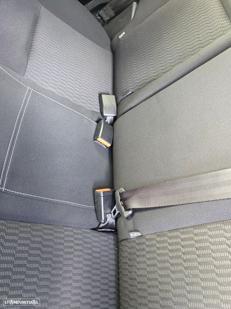 Peugeot 208 1.6 BlueHDi Active - 17