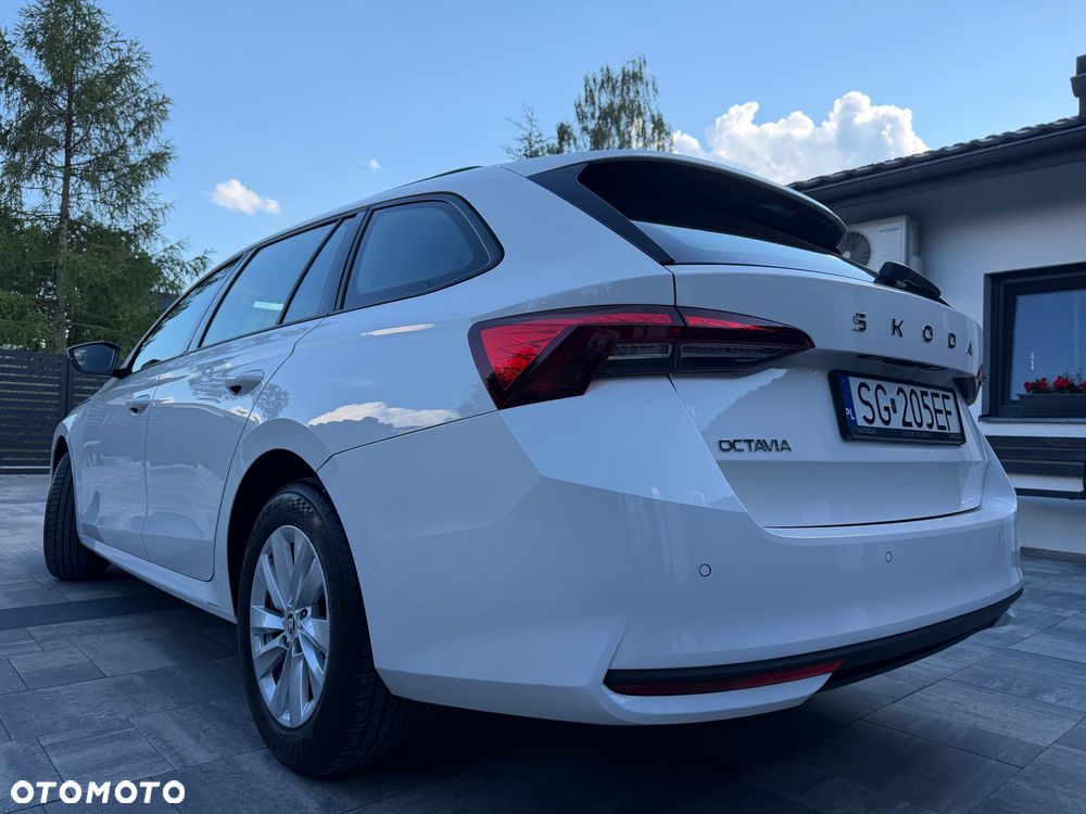 Skoda Octavia 1.5 TSI Essence - 6