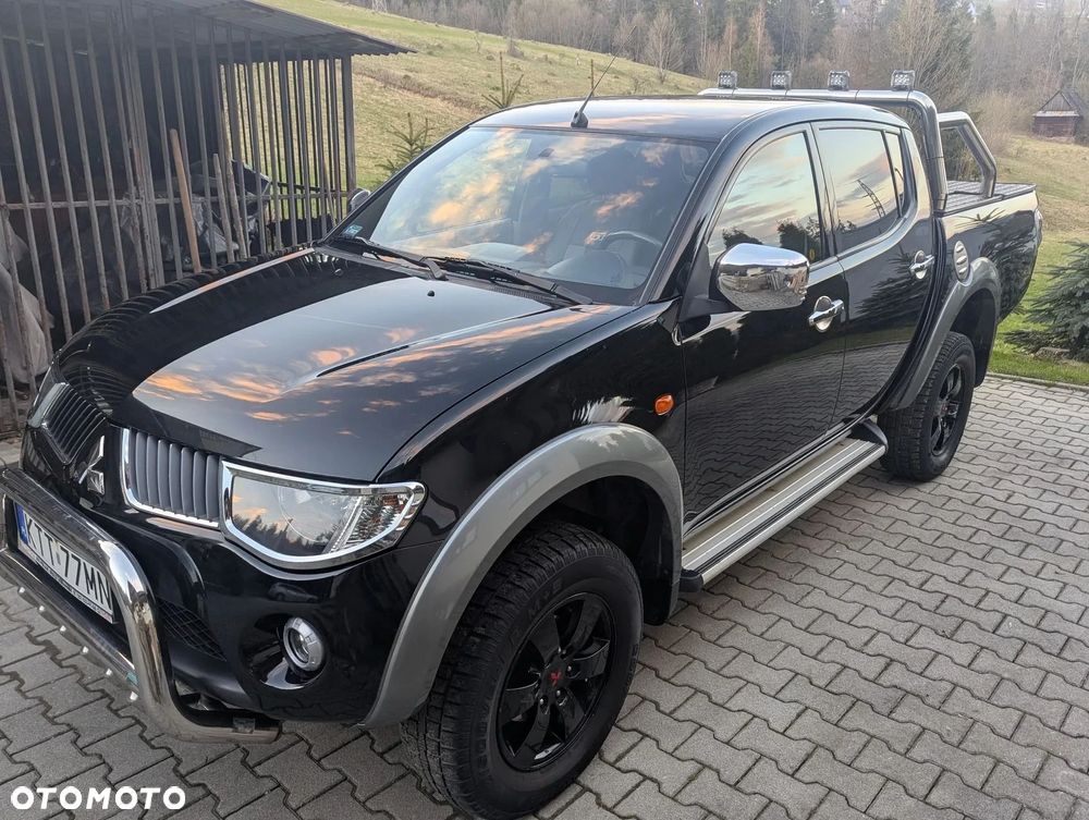 Mitsubishi L200 2.5 DID DC Intense HP - 12