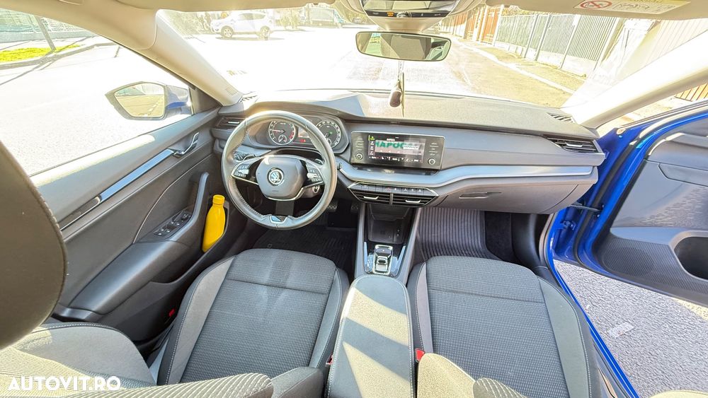Skoda Octavia 2.0 TDI DSG Ambition - 12