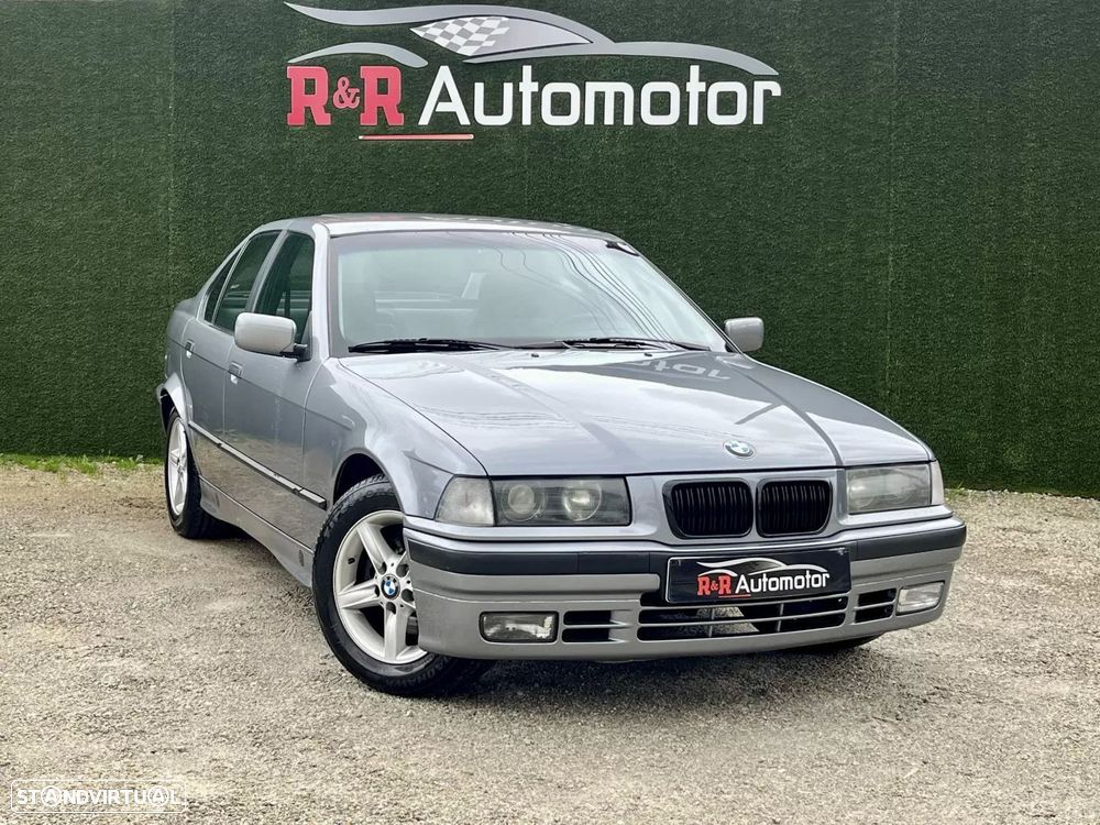 BMW 318 i Exclusive - 1
