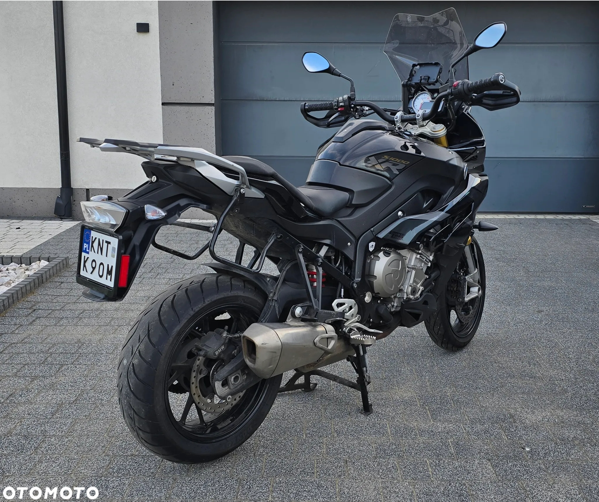 BMW XR - 3