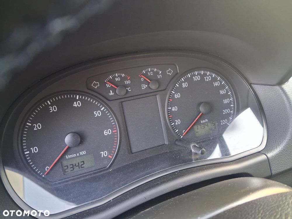Volkswagen Polo - 21