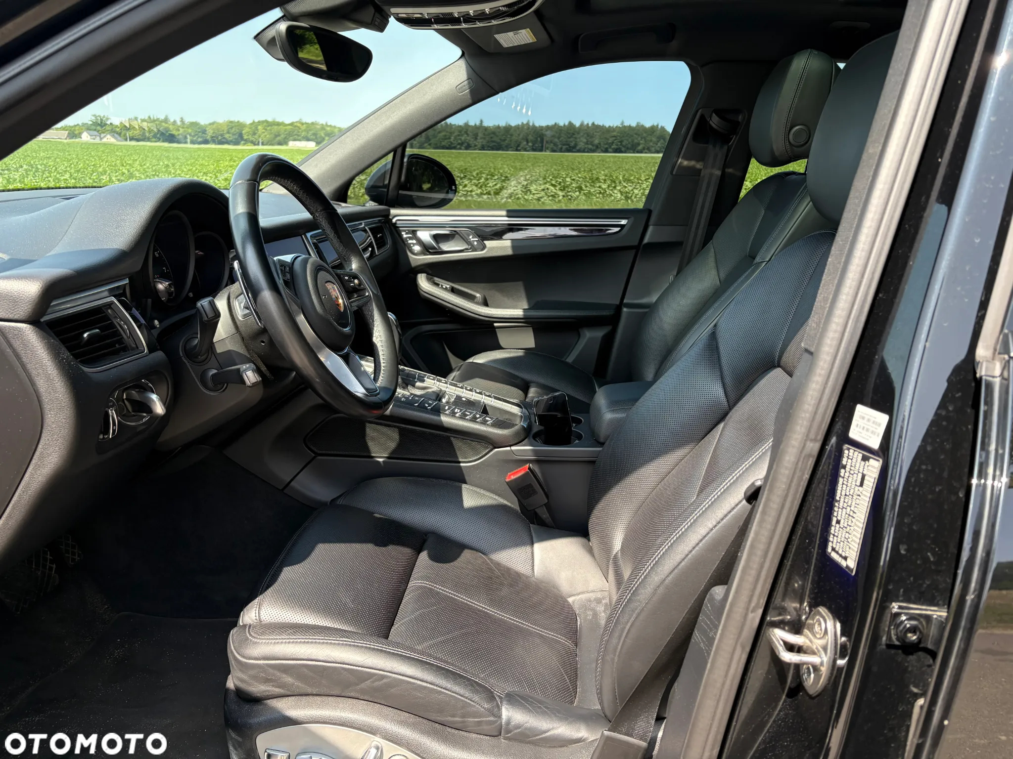 Porsche Macan - 5