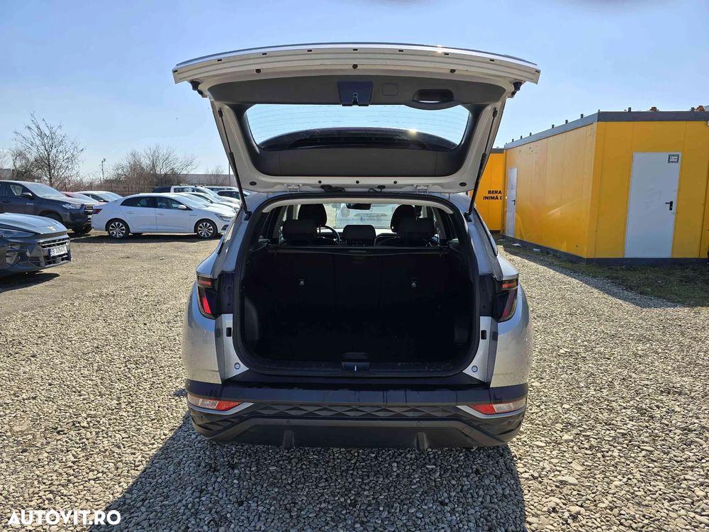 Hyundai Tucson - 8