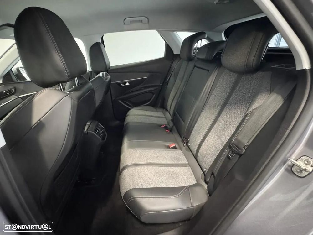 Peugeot 3008 — fotografia 8