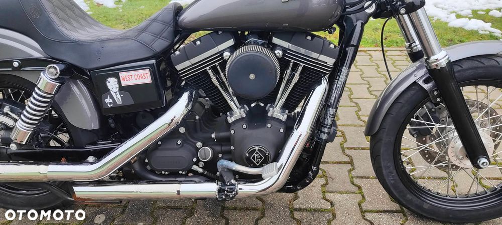 Harley-Davidson Dyna Street Bob - 6