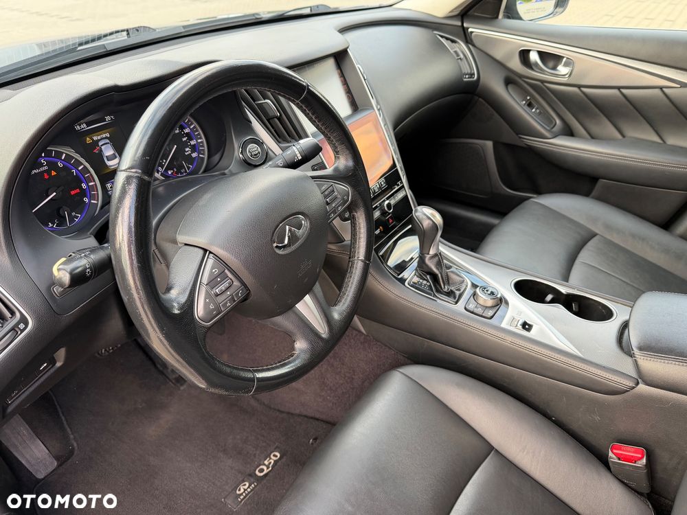 Infiniti Q50 - 24