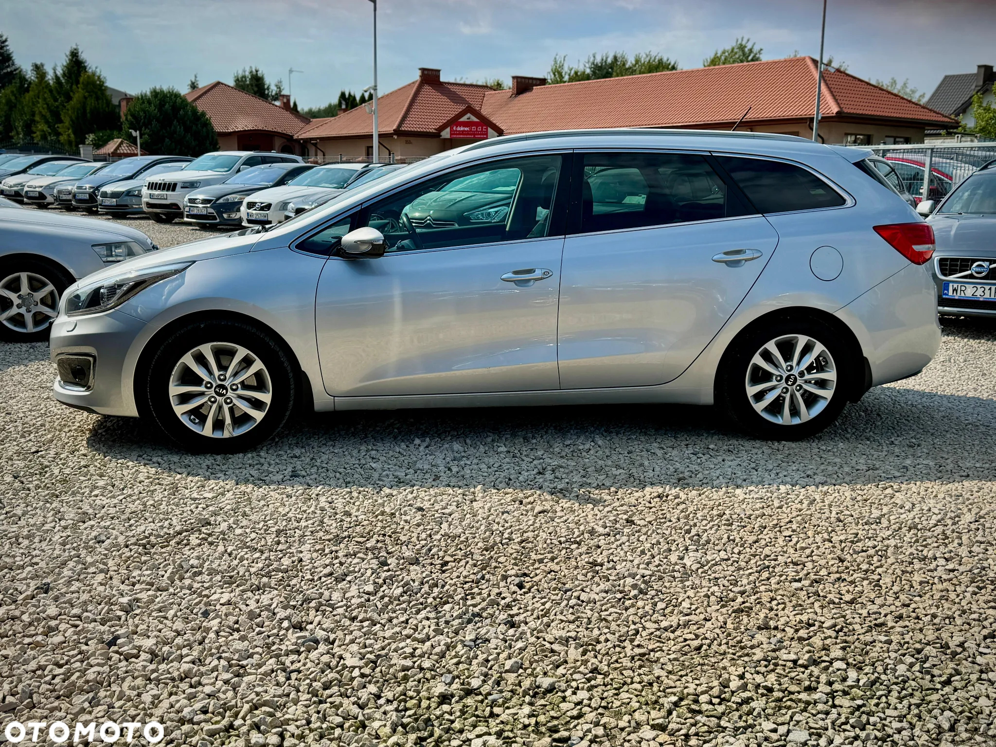 Kia Ceed 1.6 GDI DCT Platinum Edition - 9