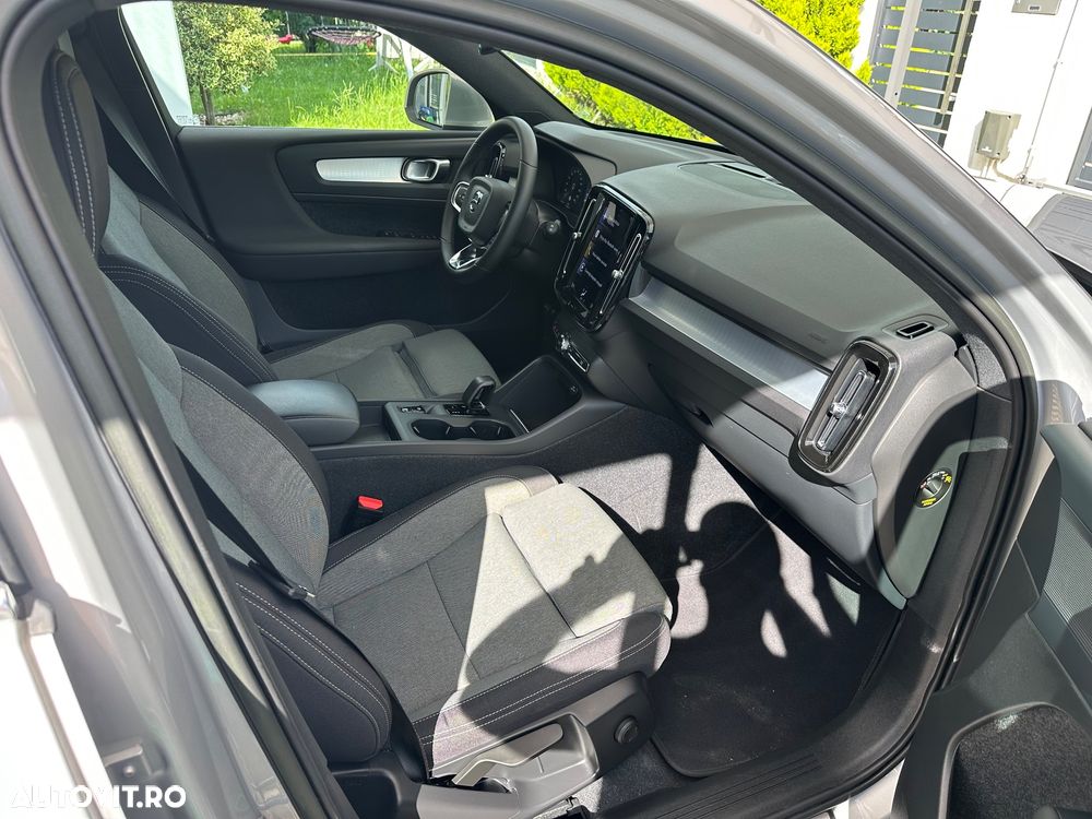 Volvo XC 40 T4 Recharge DKG Core - 10