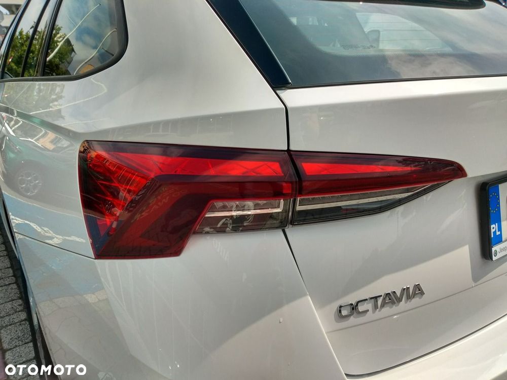 Skoda Octavia 1.5 TSI Essence - 31