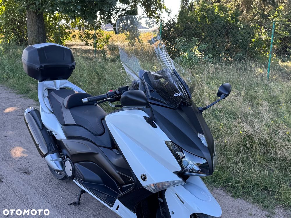 Yamaha Tmax - 7
