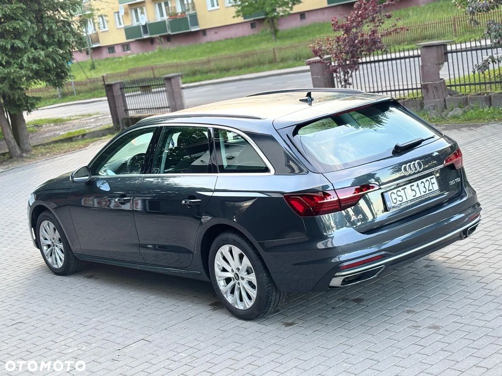 Audi A4 Avant 30 TDI S tronic advanced - 12