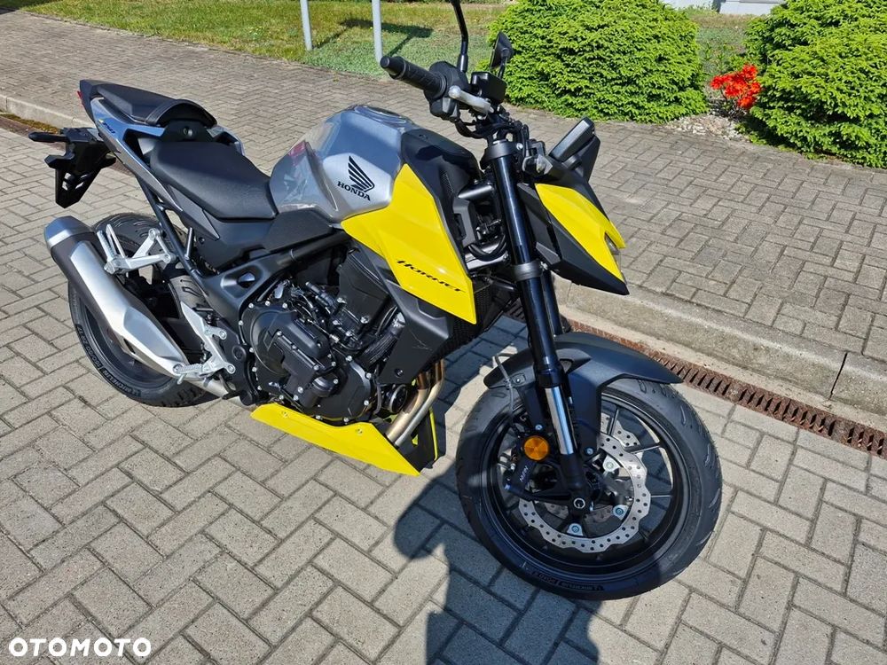 Honda CB - 3