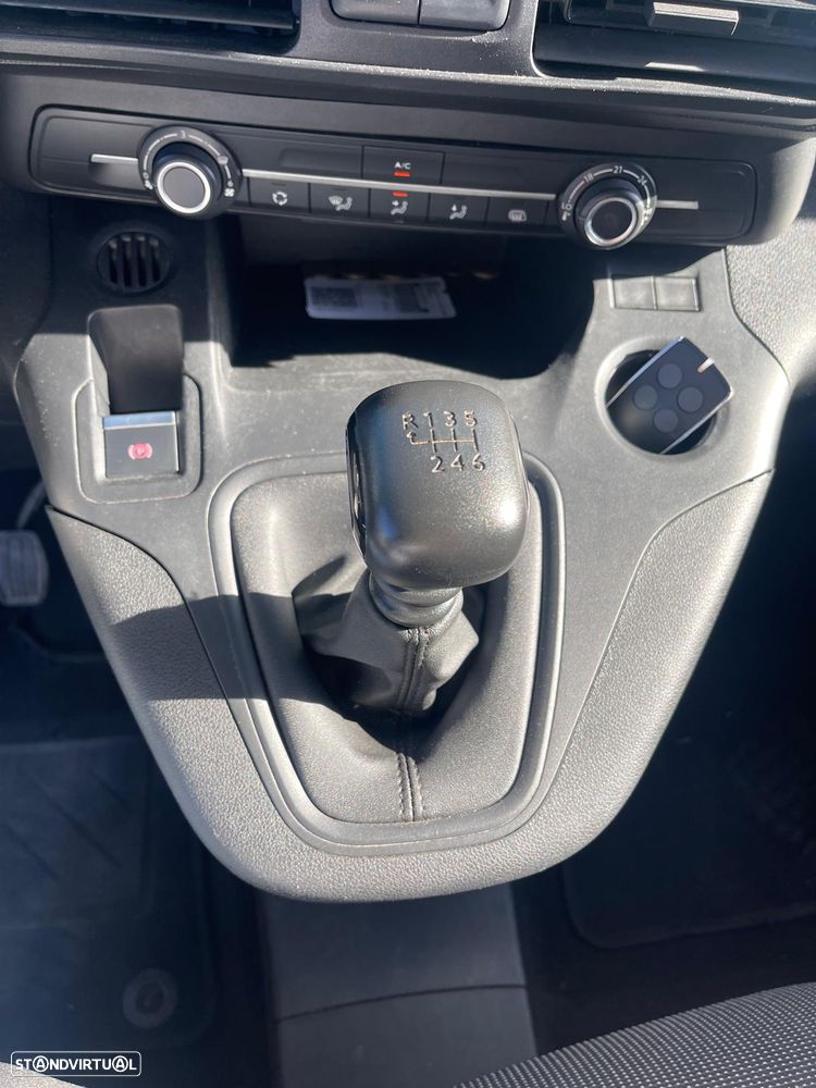 Citroën BERLINGO XL - 22