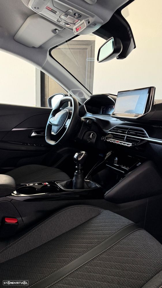 Peugeot 208 1.2 PureTech Allure - 13