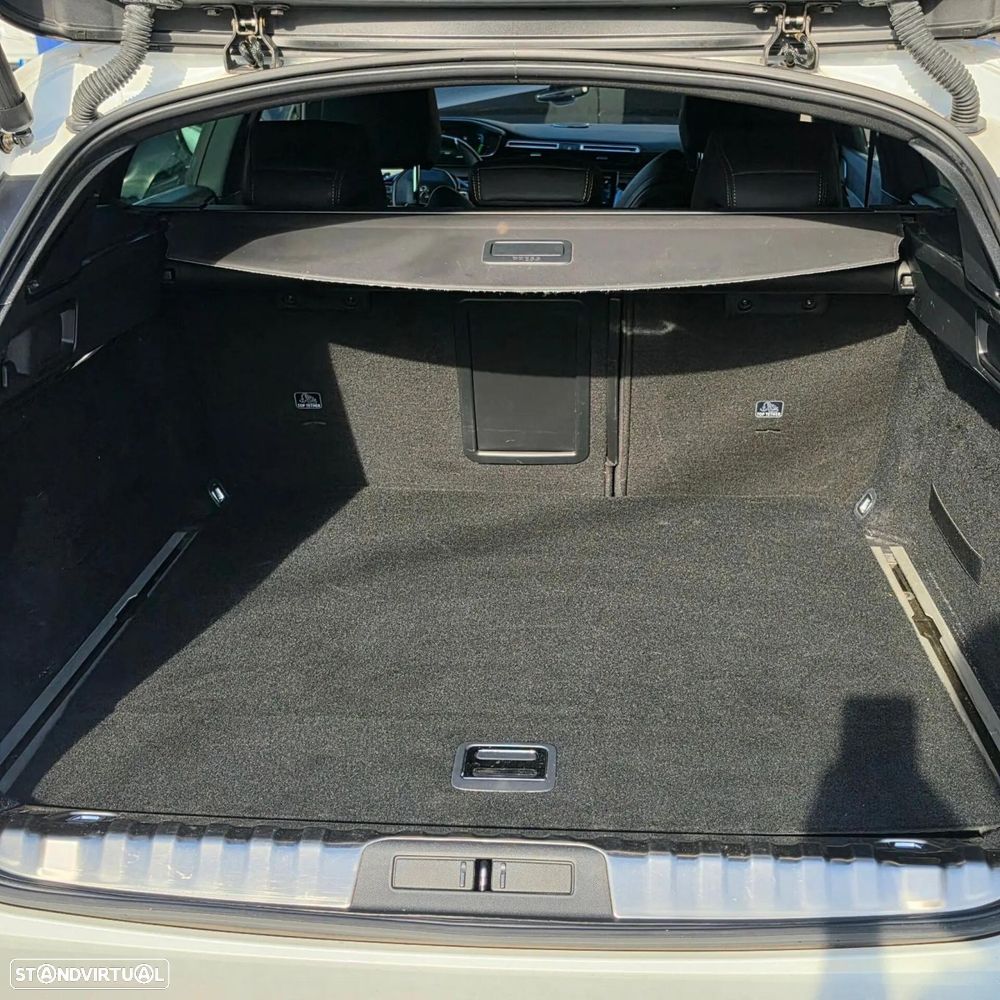 Peugeot 508 SW 1.6 Hybrid GT Line e-EAT8 - 33