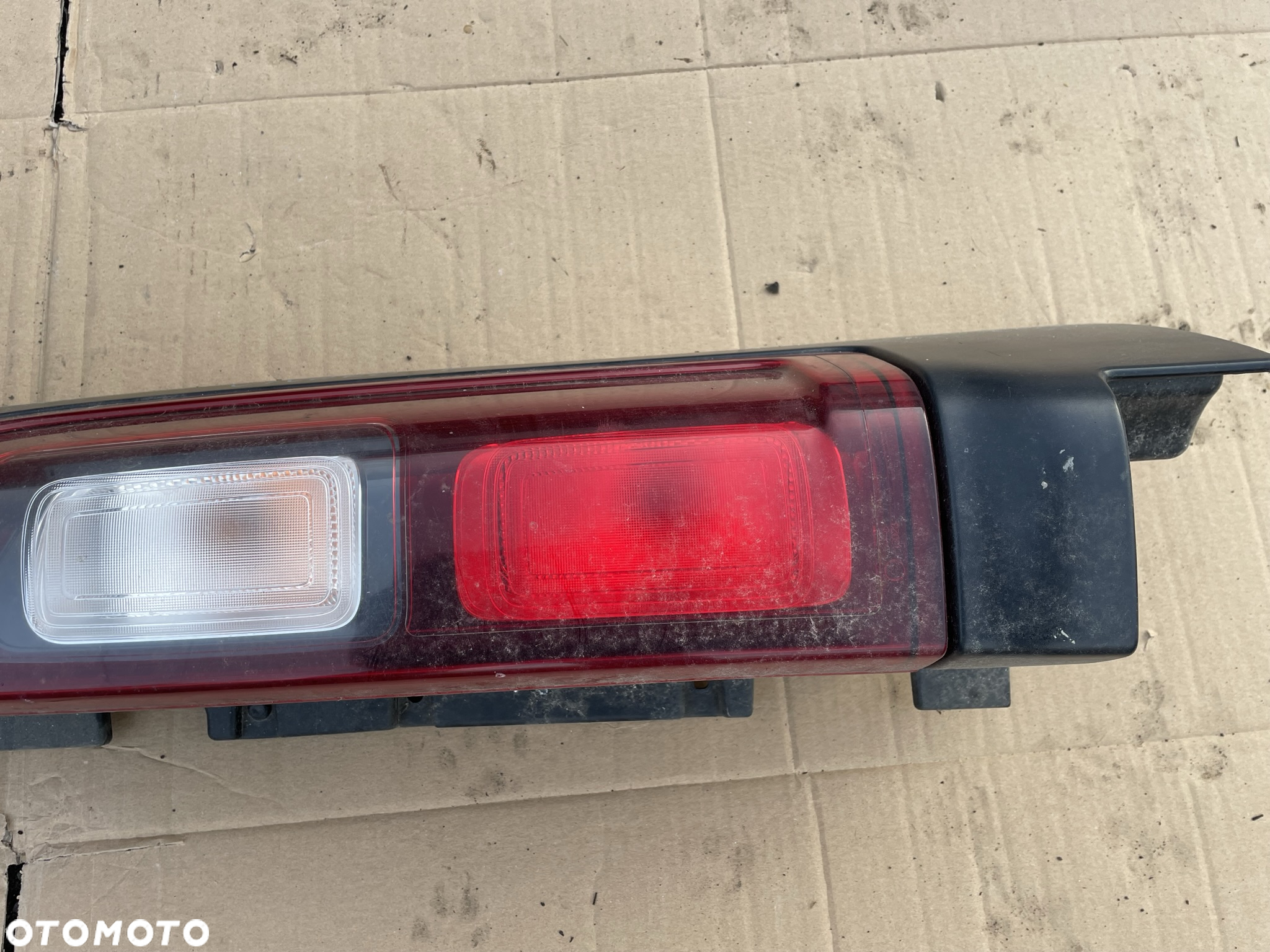 RENAULT TRAFIC OPEL VIVARO III LAMPA TYŁ PRAWY PRAWA TYLNA 93450970 - 3