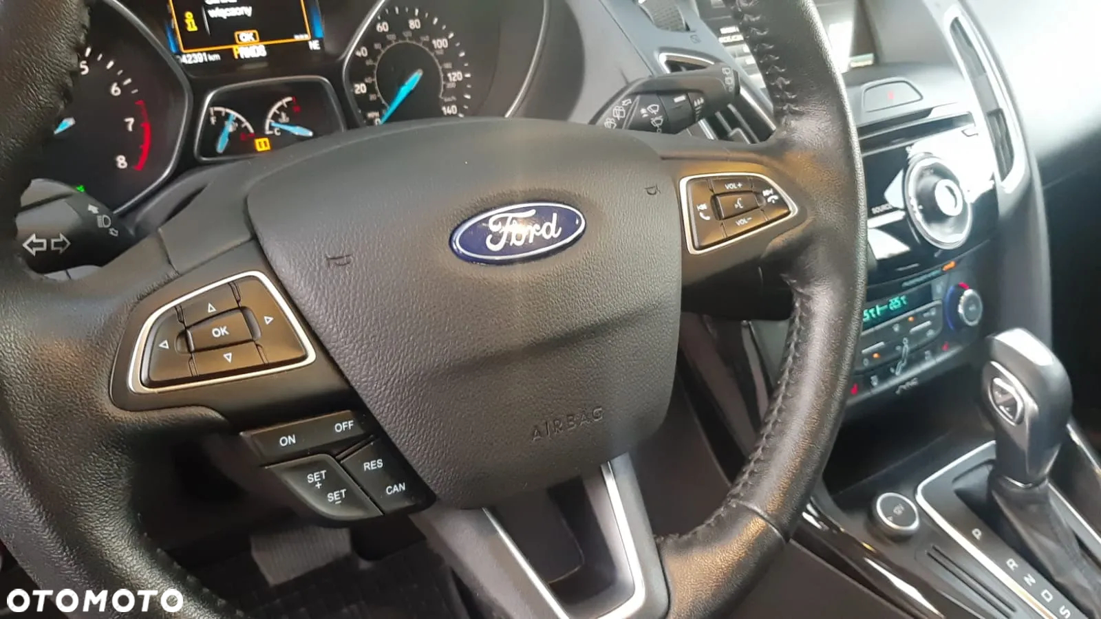 Ford Focus - 13