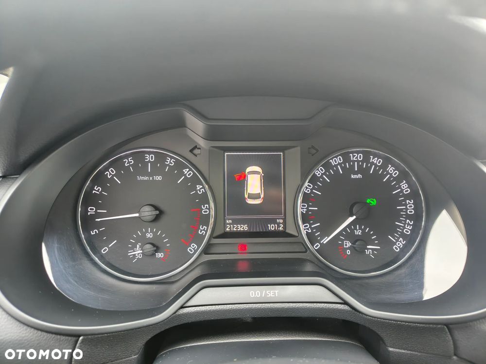 Skoda Octavia 2.0 TDI 4x4 Elegance DSG - 15