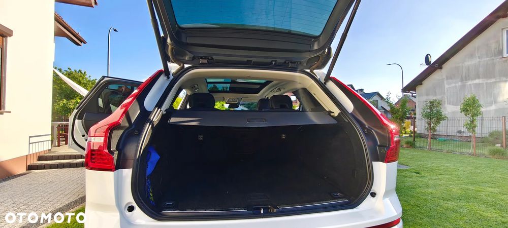Volvo XC 60 B4 D Inscription - 24