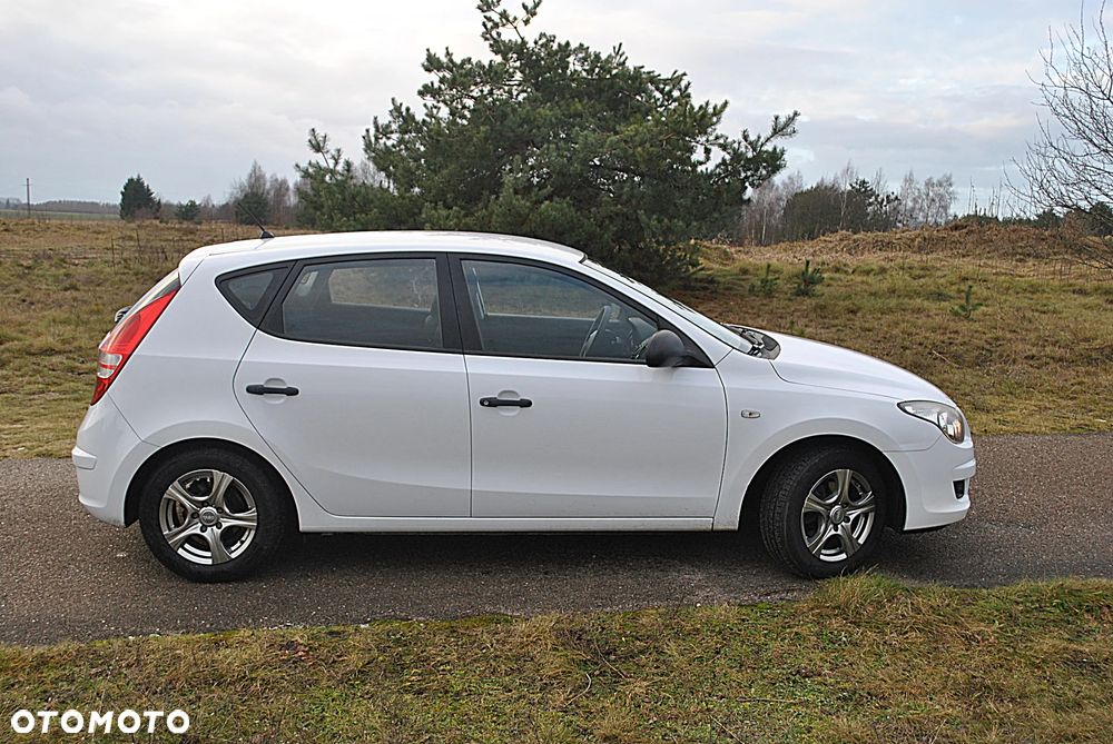 Hyundai i30 1.4 Blue Comfort - 5