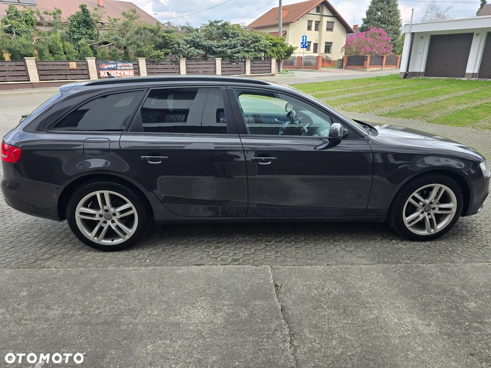 Audi A4 Avant - 6