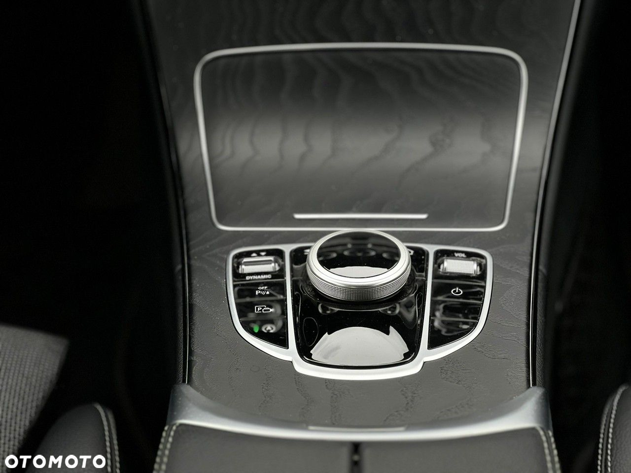 Mercedes-Benz Klasa C 220 d 9G-TRONIC - 22