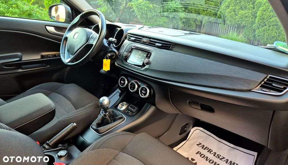 Alfa Romeo Giulietta 1.4 TB 16V Super - 16