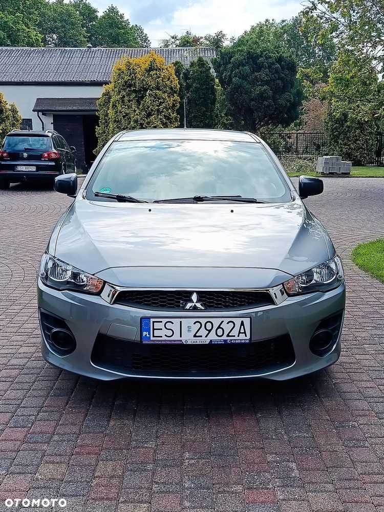 Mitsubishi Lancer Sportback 1.6 ClearTec - 1