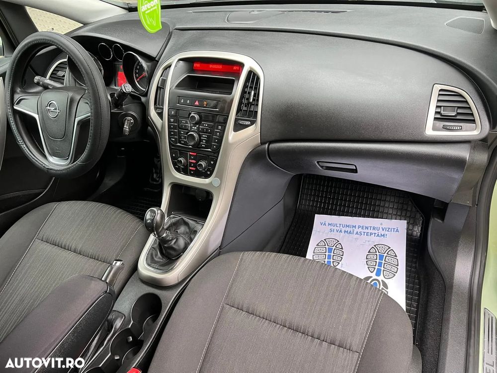 Opel Astra 1.4 Cosmo - 11