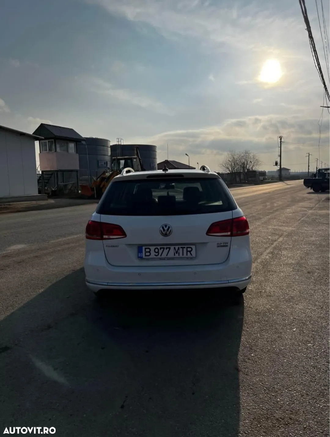 Volkswagen Passat Variant 2.0 TDI BlueMotion Technology DSG Comfortline - 6