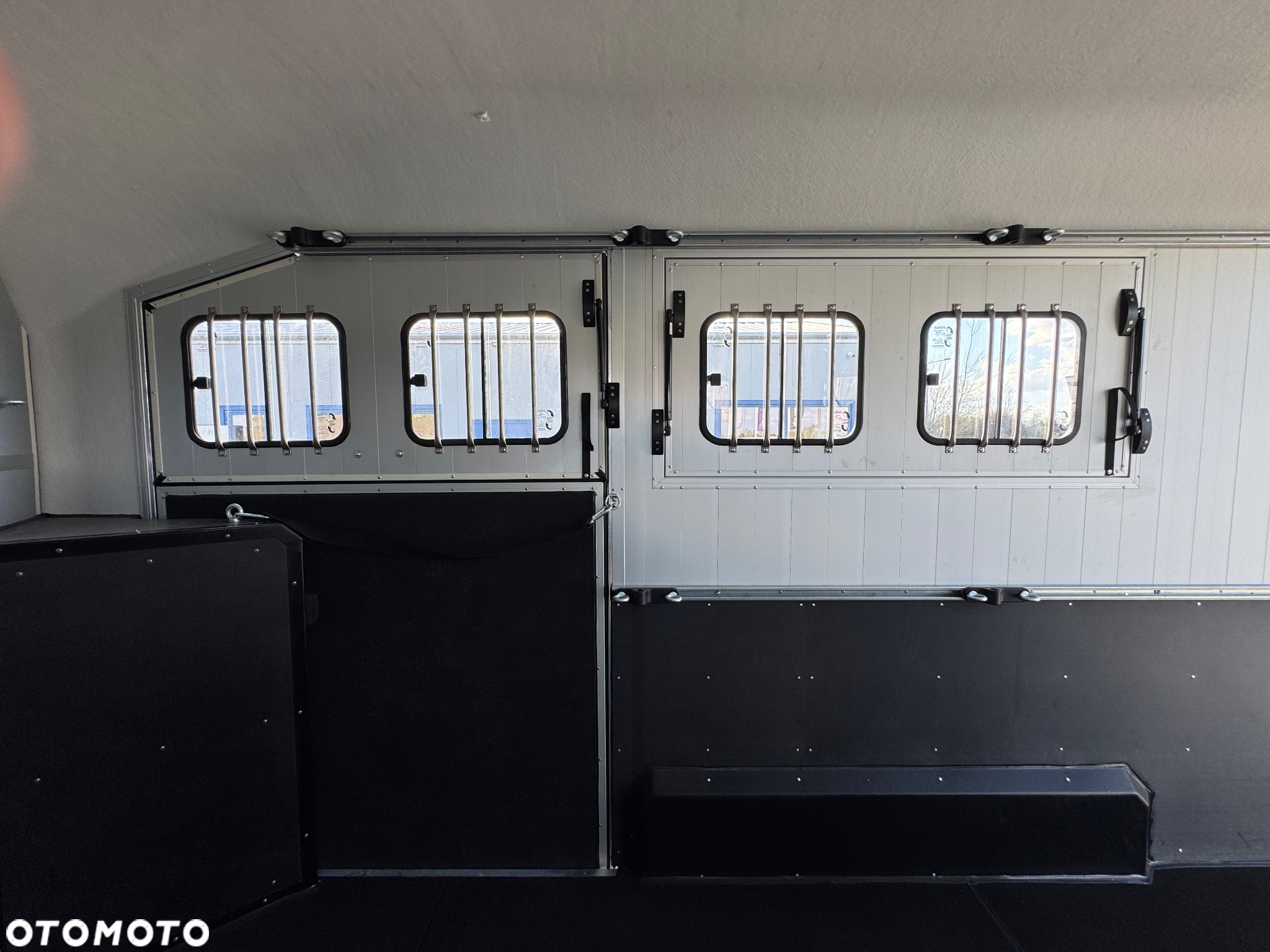 Cheval Liberte Maxi 4 - 31
