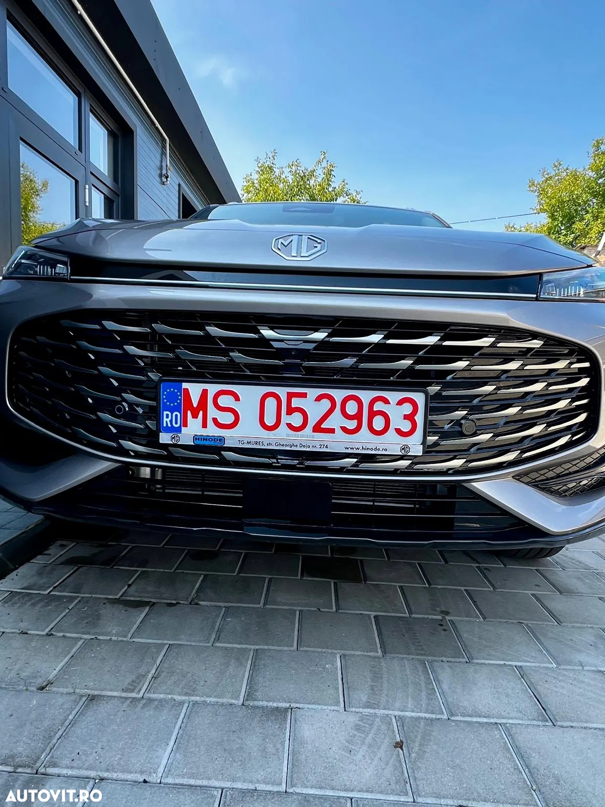MG HS HEV Luxury - 9