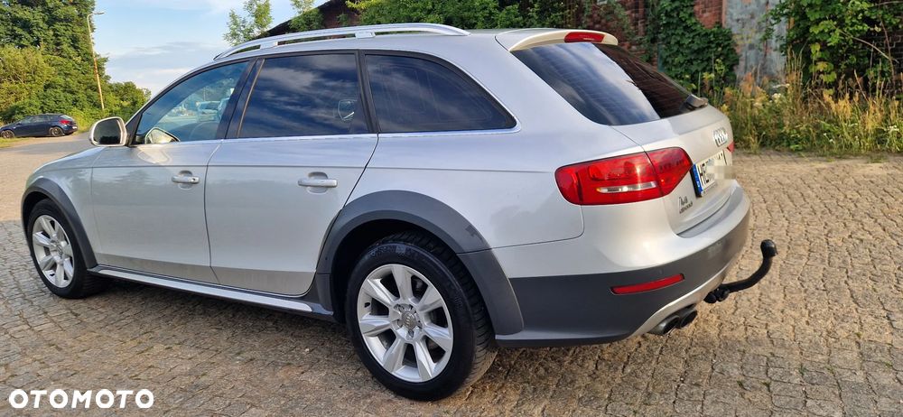 Audi A4 Allroad - 10