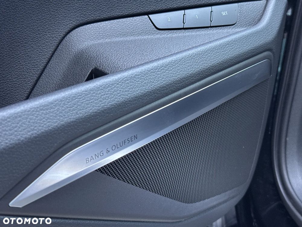 Audi e-tron 55 Quattro S Line - 16