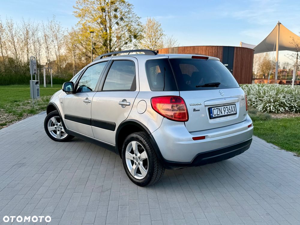 Suzuki SX4 Classic 2.0 DDiS 4x4 Comfort - 7
