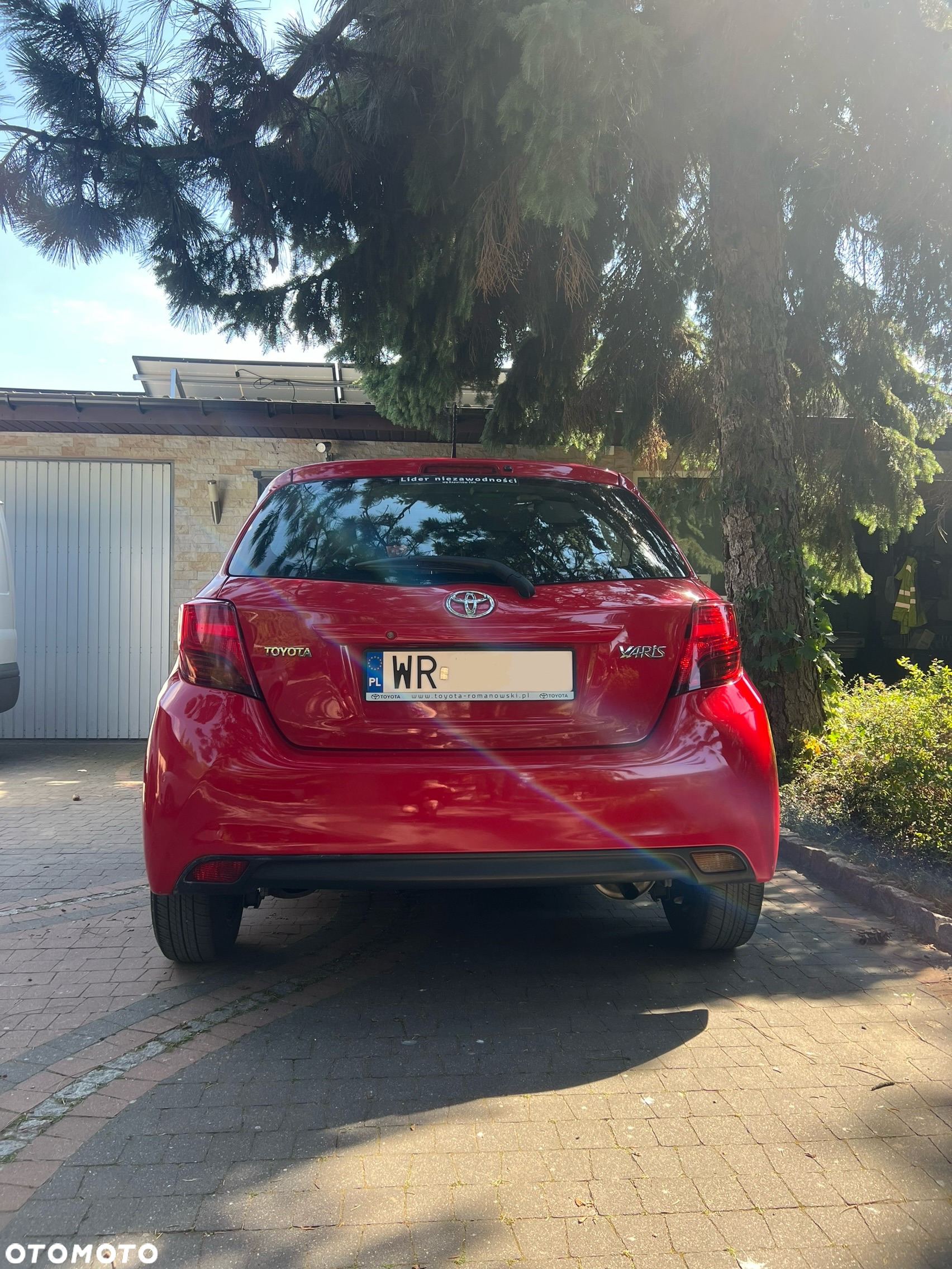 Toyota Yaris 1.0 Premium - 2