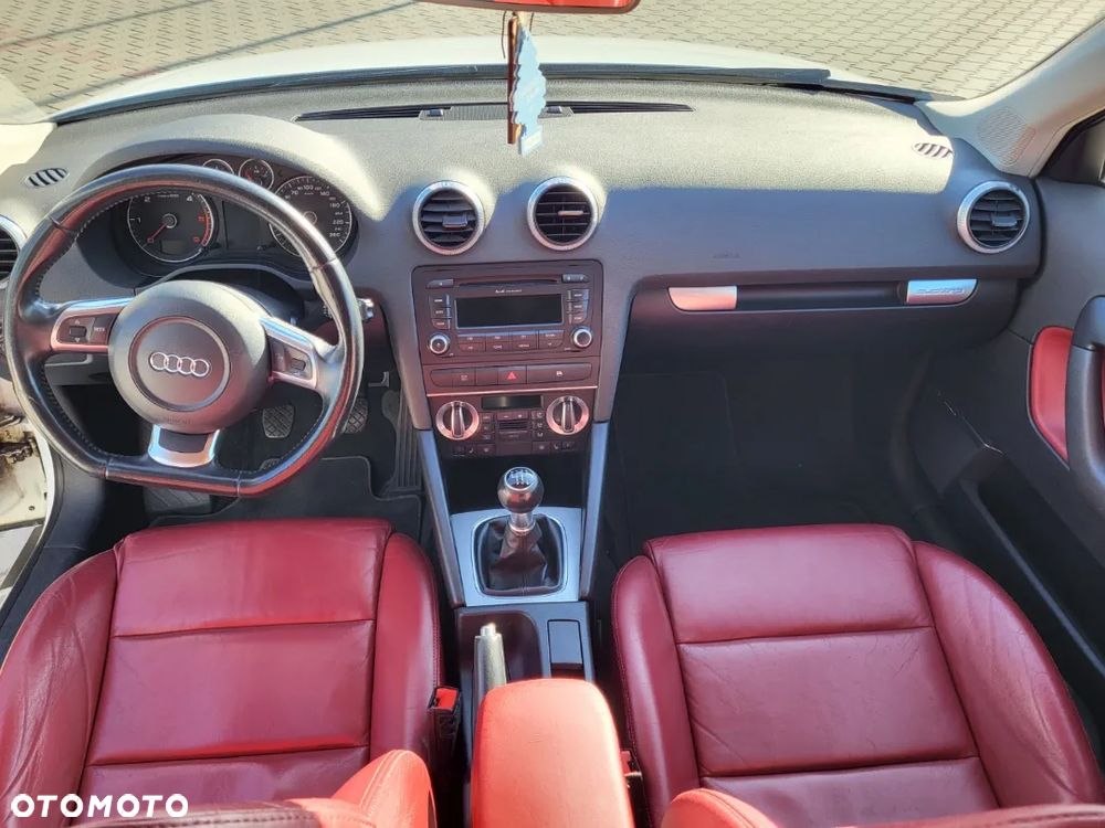 Audi A3 - 8