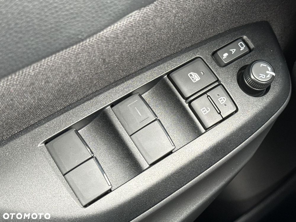 Toyota Yaris Cross Hybrid 1.5 Style - 17